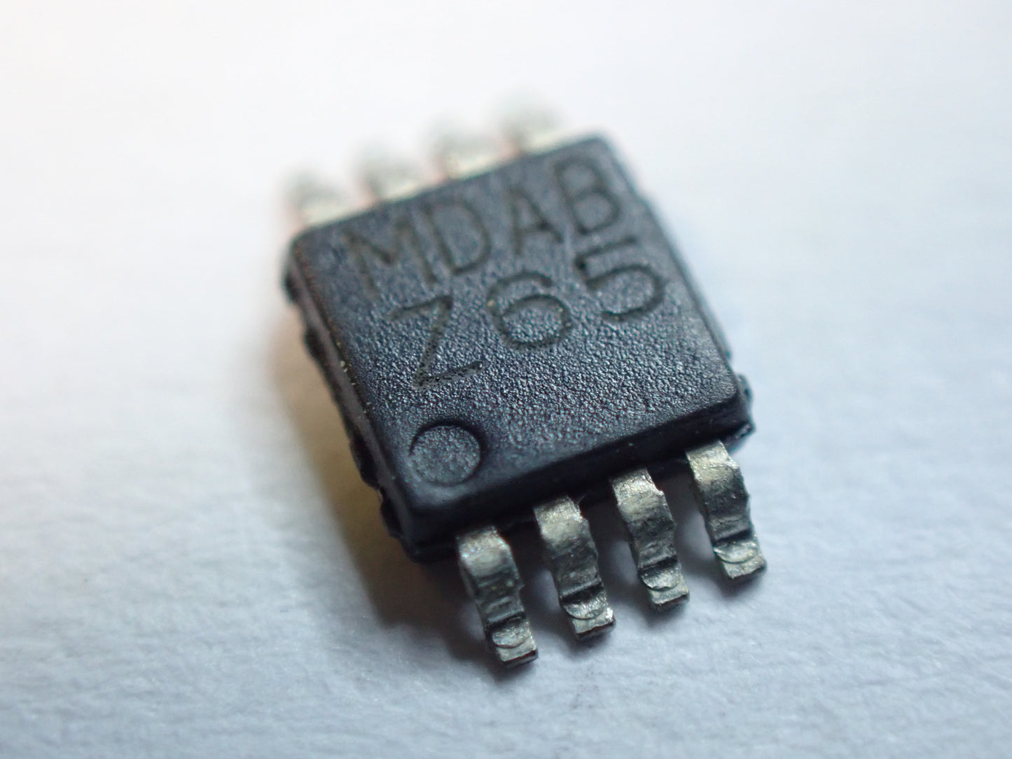 LM4865 Audio Power Amplifier MDAB Z65, SOIC-8