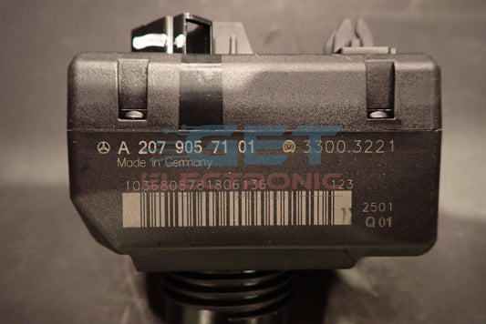 A 207 905 71 01 EIS Mercedes Key Switch