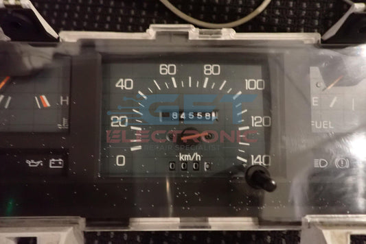 Mitsubishi L300 speedometer gauge cluster 1980's- pointer snapped off