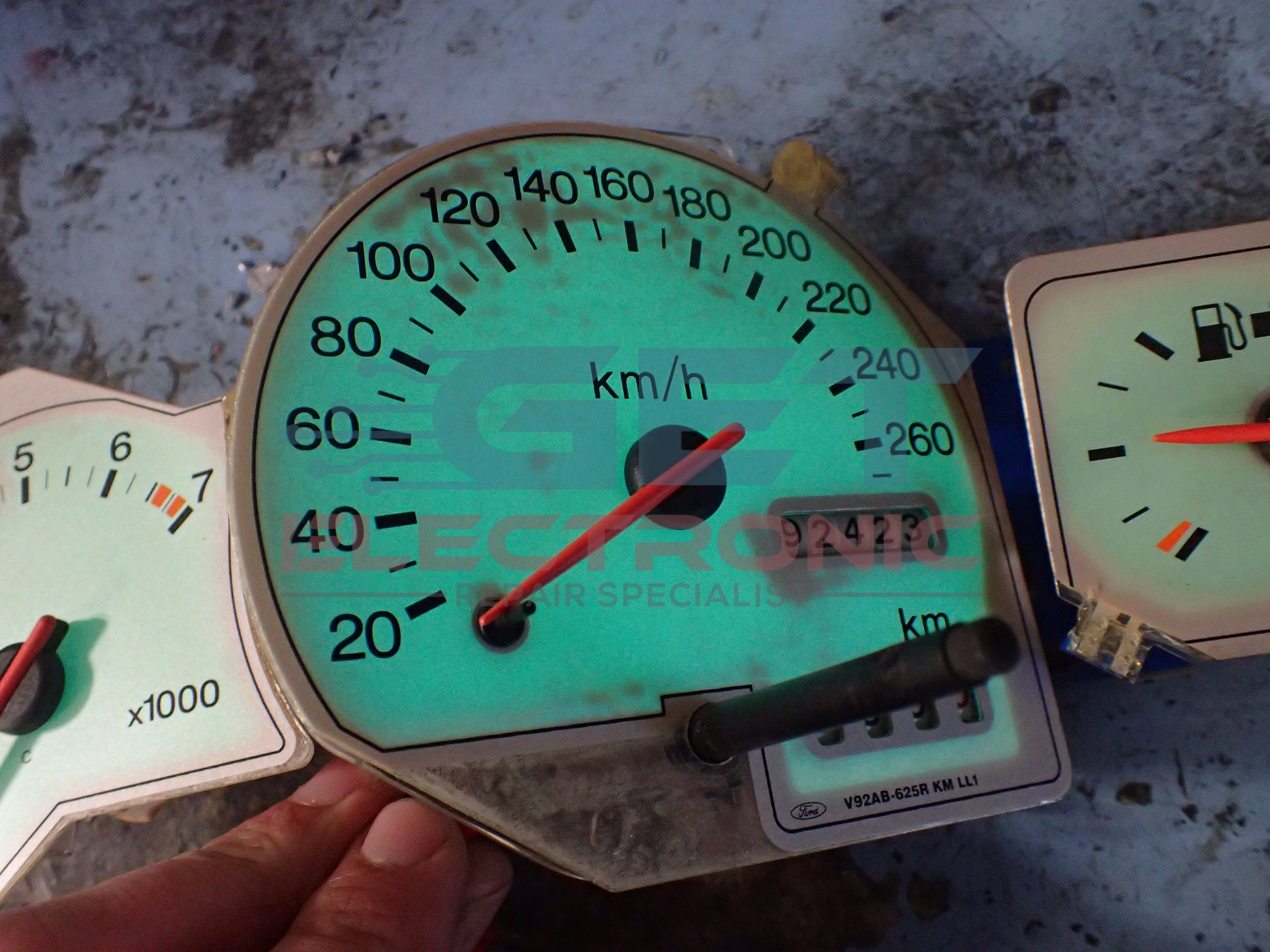 Ford Escort RS Electroluminescent Repair Get Electronic NZ ford-escort-rs-electroluminescent-repair-get-electronic-nz