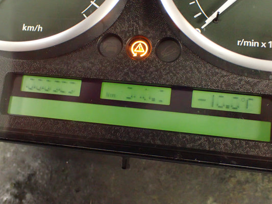 Land rover, range rover instrument cluster LCD replacment.