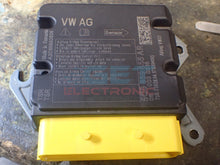 VW SRS unit Tiguan B2000 Internal fault, control module defective SRS unit reset
