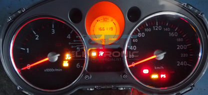 Nissan X-Trail Instrument cluster - No illumination