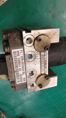 Land Rover Defender ABS Valve Block & Motor Assembly Repair – WABCO