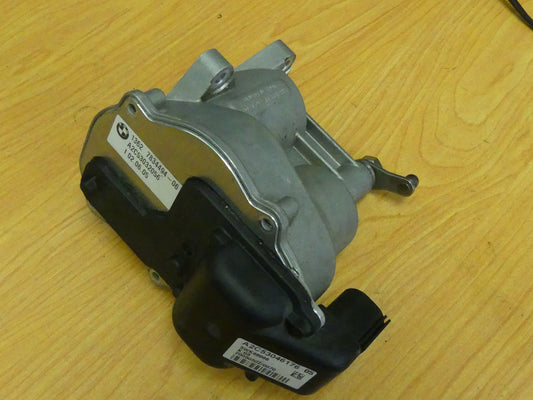 2006 BMW E60 M5 RH Throttle Body Actuator