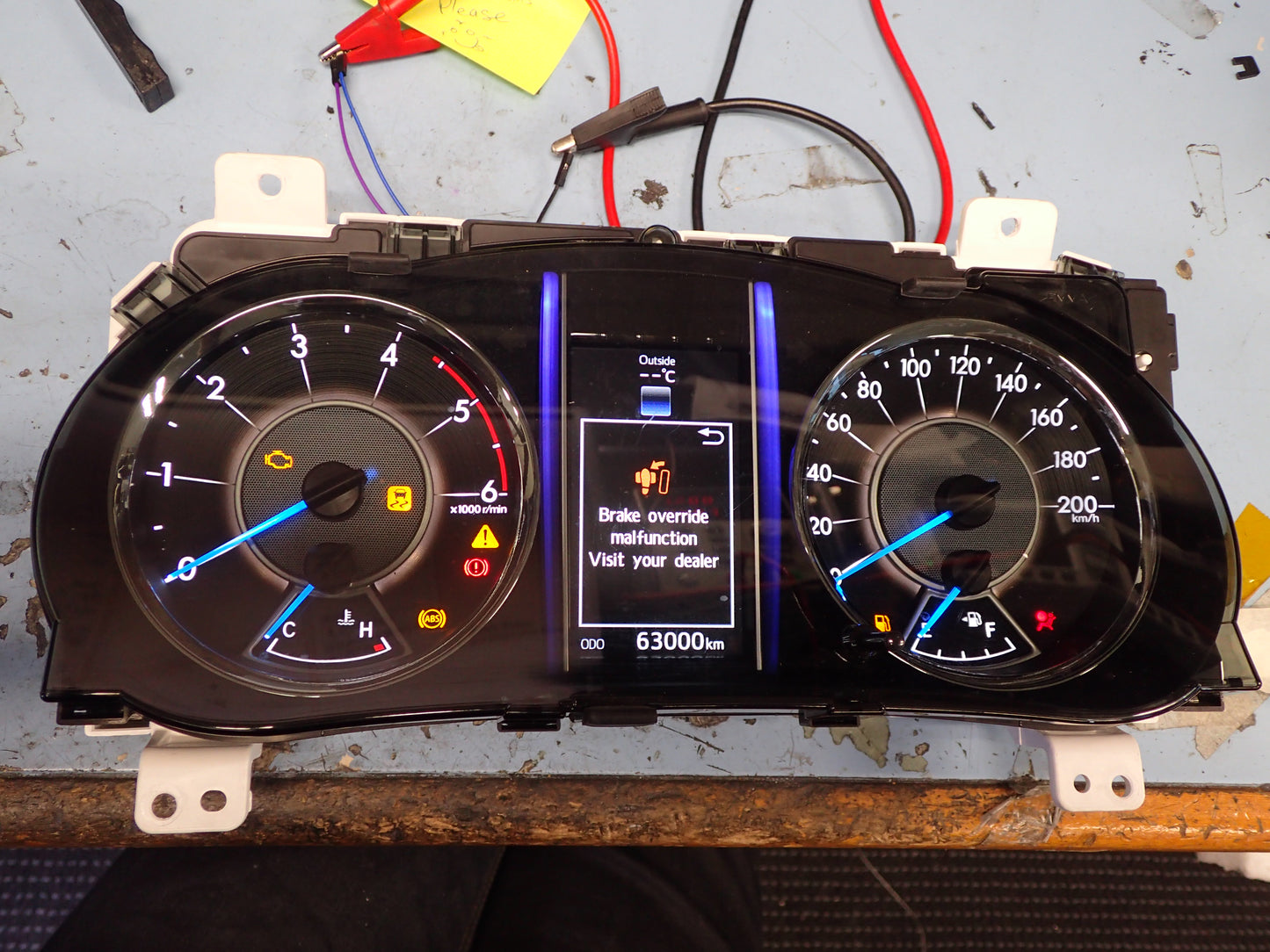 Toyota Fortuner 2008-2020 instrument cluster odometer correction