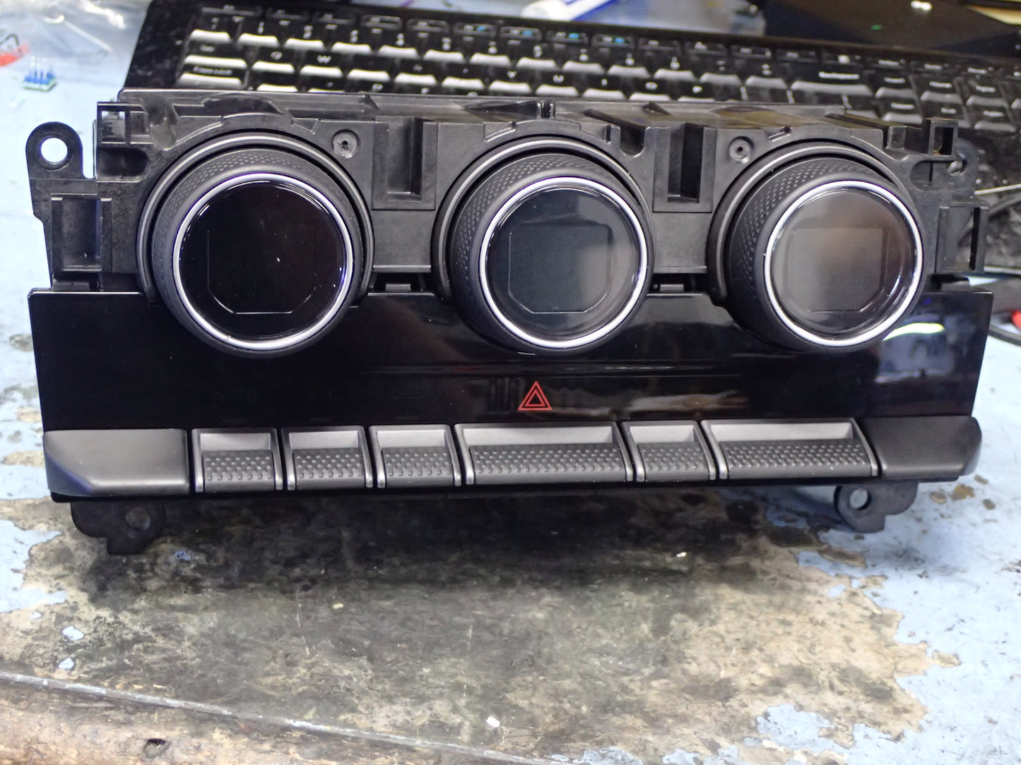 Jaguar F-Type heater climate control module repair