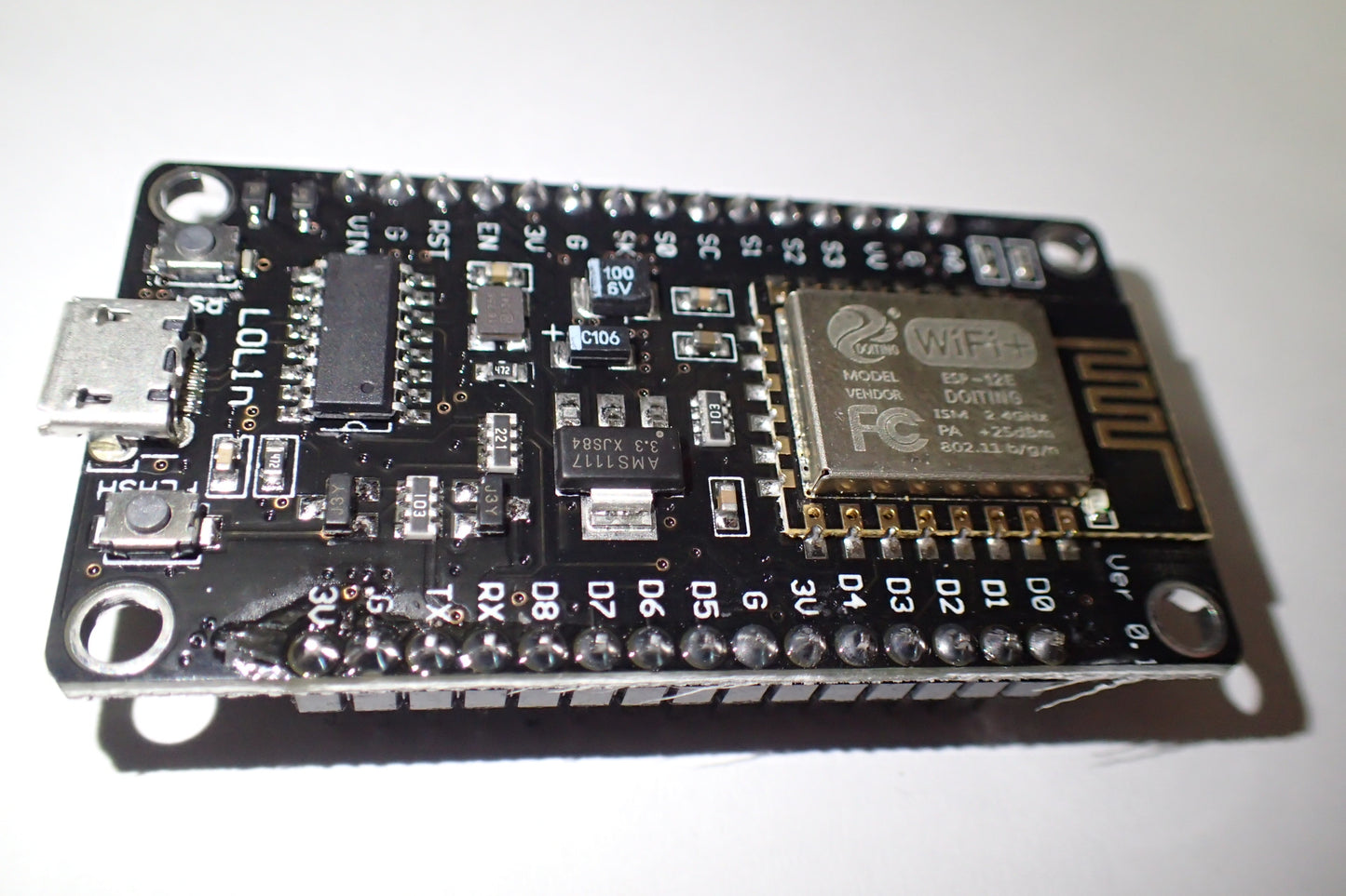 LOL1n Node MCU v3 ESP8266 CP2102 Wireless Module